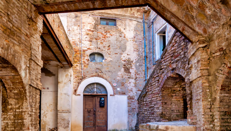 Case a 1 euro Penne Abruzzo_Donnaclick