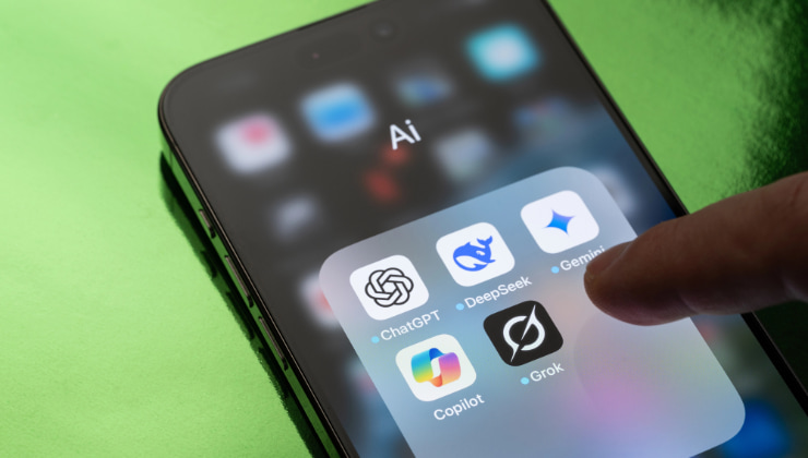 Donne spogliate Grok AI deepfake_Donnaclick